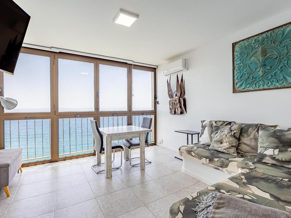 Studioleilighet til salgs i  San Agustín-Bahía Feliz, Gran Canaria , I første strandlinje med havutsikt : Ref PP25AJ17