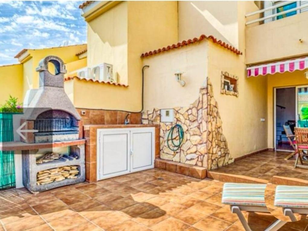 Terrasse : Bungalow zu kaufen in  Sonnenland, Gran Canaria   : Ref 1040