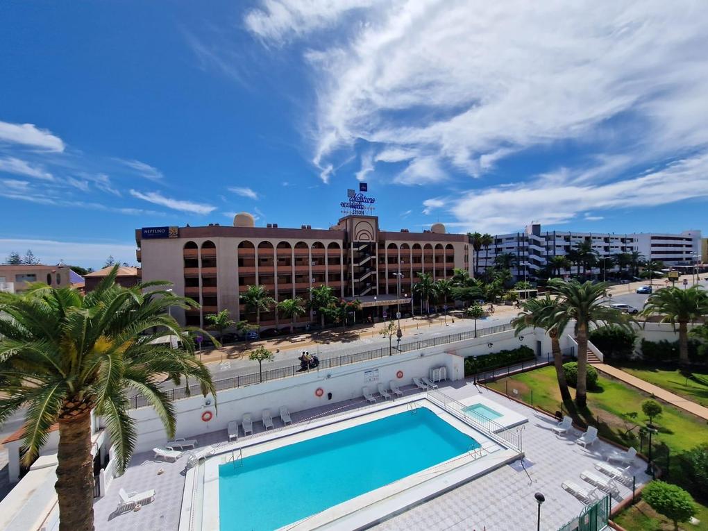 Swimming pool : Apartment for sale in  Playa del Inglés, Gran Canaria  with garage : Ref TER55V