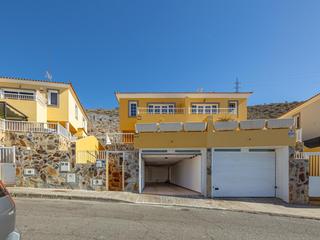 Enebolig  til salgs i  Barrio Chico, Gran Canaria med garasje : Ref VC26001