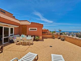 Penthouse te koop in  Arguineguín Casco, Gran Canaria , direct aan het water met garage : Ref OS0033-2724