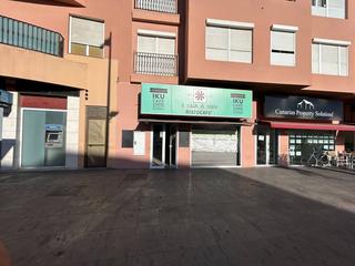 Winkelpand te koop in  Arguineguín Casco, Gran Canaria , direct aan het water  : Ref OS0033-4294