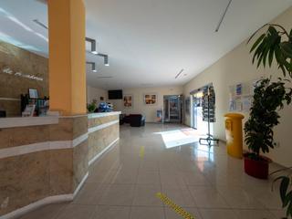 Gebouw  te koop in  Amadores, Gran Canaria met garage : Ref 0092-00466
