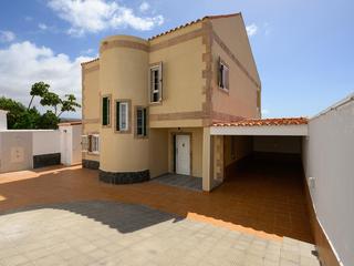 Maison individuelle en vente à  Montaña la Data, Gran Canaria  avec garage : Ref 05346