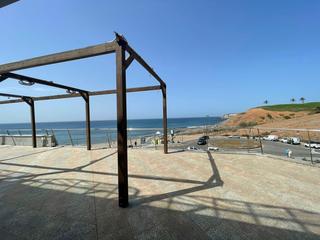 Winkelpand , direct aan het water te koop in  Maspalomas-Meloneras, Gran Canaria met zeezicht : Ref 05343