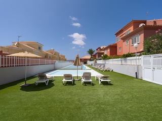 Maison jumelée en vente à  Sonnenland, Gran Canaria   : Ref 05509