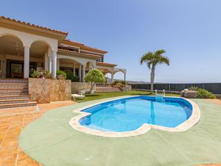 Vrijstaand huis , direct aan het water te koop in  Sonnenland, Gran Canaria met garage : Ref 04076