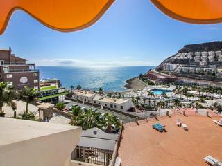 Lägenhet för uthyrning i Cura Sol,  Playa del Cura, Gran Canaria  med havsutsikt : Ref 3739