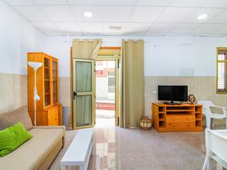 Apartment  to rent in  Arguineguín Casco, Gran Canaria  : Ref 3911