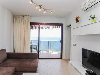 Apartment , seafront to rent in Vistamar,  Arguineguín Casco, Gran Canaria with sea view : Ref 4213