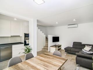 Duplex  to rent in Sonneland Club 1,  Sonnenland, Gran Canaria  : Ref 05084-CA