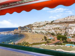 Lägenhet för uthyrning i La Cascada,  Puerto Rico, Gran Canaria  med havsutsikt : Ref 05309-CA