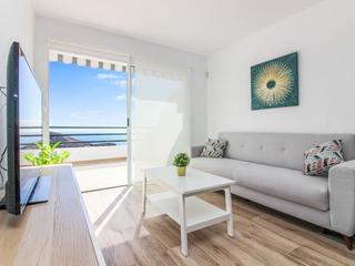 Appartement te huur in Scorpio,  Puerto Rico, Gran Canaria  met zeezicht : Ref 05362-CA