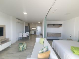 Penthouse  à louer à  Amadores, Gran Canaria avec garage : Ref 05495-CA