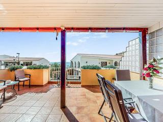 Terraza : Tríplex  en venta en Marina Residencial,  Arguineguín, Loma Dos, Gran Canaria con garaje : Ref 05518-CA
