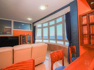 Kök : Duplex-Lägenhet , i första raden till salu  i  El Burrero, Gran Canaria med havsutsikt : Ref 05548-CA