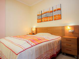Sovrum : Duplex-Lägenhet , i första raden till salu  i  El Burrero, Gran Canaria med havsutsikt : Ref 05548-CA