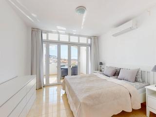 Schlafzimmer : Apartment  zu kaufen in  Arguineguín, Loma Dos, Gran Canaria mit Meerblick : Ref 05559-CA