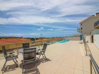 Swimming pool : Apartment for sale in  Arguineguín, Loma Dos, Gran Canaria  with garage : Ref 05600-CA