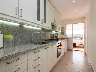 Keuken : Appartement te koop in Kiara,  Arguineguín Casco, Gran Canaria  met zeezicht : Ref 05596-CA