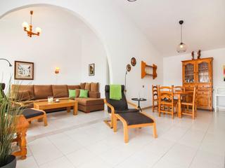 Salon/salle à manger : Appartement en vente à Kiara,  Arguineguín Casco, Gran Canaria  avec vues sur mer : Ref 05596-CA