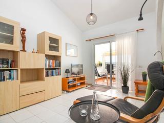 Woonkamer : Appartement te koop in Kiara,  Arguineguín Casco, Gran Canaria  met zeezicht : Ref 05596-CA