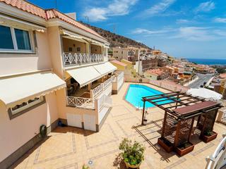 Terrasse : Villa en vente à  Arguineguín, Loma Dos, Gran Canaria  avec garage : Ref 05627-CA
