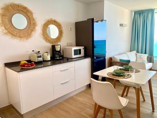 Studio à louer à Don Paco,  Patalavaca, Gran Canaria , en première ligne avec vues sur mer : Ref 05633-CA