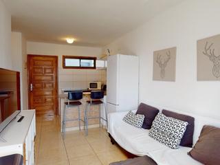 Appartement à louer à Carolina,  Puerto Rico, Gran Canaria  avec vues sur mer : Ref 05636-CA