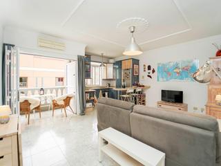 Woonkamer : Appartement te koop in Las Rocas,  Mogán, Puerto y Playa de Mogán, Gran Canaria  met garage : Ref 05664-CA