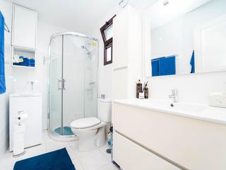 Salle de bain : Appartement  en vente à Inagua,  Puerto Rico, Barranco Agua La Perra, Gran Canaria avec vues sur mer : Ref 05702-CA