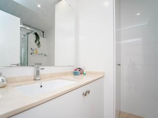 Badezimmer : Apartment zu kaufen in Malibu,  Puerto Rico, Gran Canaria  mit Meerblick : Ref 05712-CA