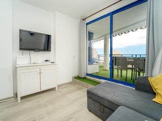 Woonkamer : Appartement  te koop in Vista Taurito,  Taurito-Playa de Mogán, Gran Canaria met zeezicht : Ref 05773-CA