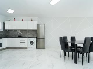 Apartamento en venta en Navesa,  Puerto Rico, Gran Canaria  con vistas al mar : Ref 05850-CA