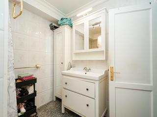 Badkamer : Duplexwoning  te koop in Vista Mar,  Patalavaca, Gran Canaria met zeezicht : Ref 05899-CA