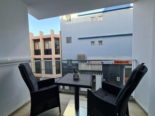 Appartement  te huur in  Arguineguín Casco, Gran Canaria met zeezicht : Ref 05862-CA