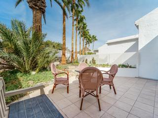 Terrass : Bungalow till salu  i Ocean Beach Club,  Playa del Cura, Gran Canaria , i första raden  : Ref 05875-CA