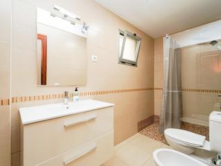 Badkamer : Appartement  te koop in Antoñito El Molinero,  Mogán, Barranco de Mogán, Gran Canaria met garage : Ref 05879-CA