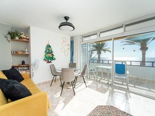 Estudio en venta en Don Carlos,  Arguineguín Casco, Gran Canaria , en primera línea con vistas al mar : Ref 05907-CA