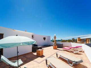 Terrasse : Maison en vente à  Castillo del Romeral - Juan Grande, Gran Canaria  avec garage : Ref 05918-CA