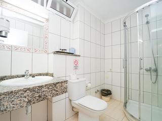 Baderom : Studioleilighet til salgs i Puerto Plata,  Puerto Rico, Gran Canaria  med havutsikt : Ref 05919-CA