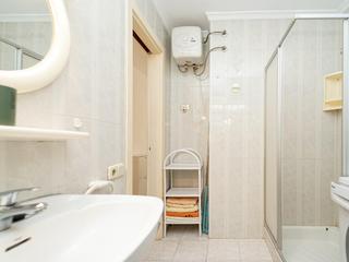 Baño : Estudio en venta en La Lajilla,  Arguineguín Casco, Gran Canaria , en primera línea con vistas al mar : Ref 05925-CA