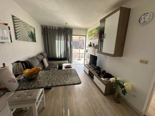 Lägenhet för uthyrning i  Puerto Rico, Gran Canaria  med havsutsikt : Ref 05938-CA