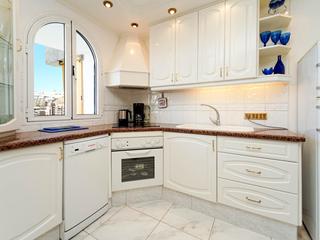 Kjøkken : Leilighet til salgs i  Patalavaca, Gran Canaria , I første strandlinje med havutsikt : Ref 06042-CA