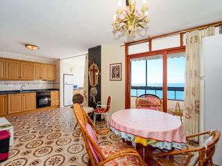 Stue : Leilighet  til salgs i Don Paco,  Patalavaca, Gran Canaria med havutsikt : Ref 06052-CA