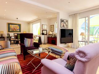 Living room : Apartment for sale in Aquamarina,  Patalavaca, Gran Canaria , seafront with sea view : Ref 2825