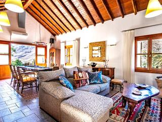 Finca rústica en venta en  Mogán, Barranco de Mogán, Gran Canaria  con garaje : Ref 05971-CA