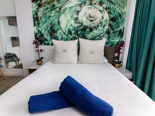 Dormitorio : Apartamento en venta en Beyond Amadores,  Amadores, Gran Canaria  con vistas al mar : Ref 4359-RK