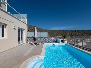 Appartement  te koop in  Arguineguín, Loma Dos, Gran Canaria met zeezicht : Ref P-512