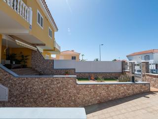 Haus zu kaufen in  San Fernando, Gran Canaria  mit Garage : Ref C-773